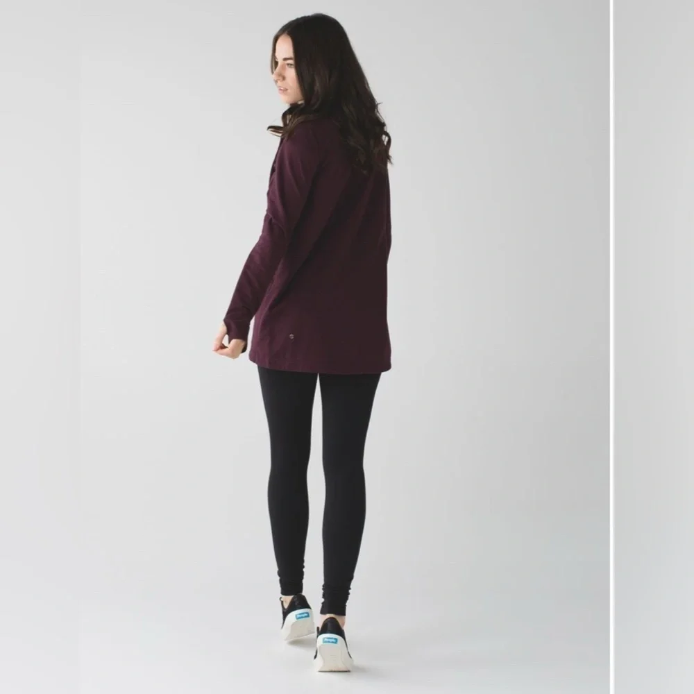 Lululemon That's A Wrap
Heathered Bordeaux Drama​​​ - Picture 3 of 13